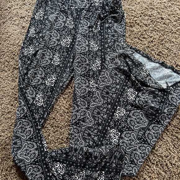 hippy pants - Picture 2 of 2